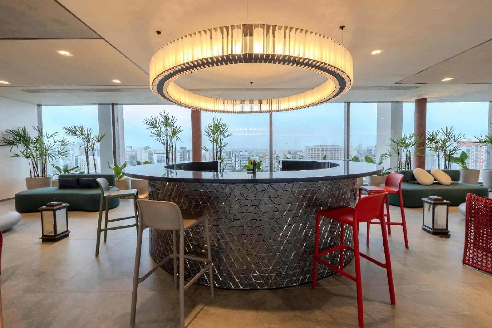Moema - Apartamento Com Servicos Sao Paulo